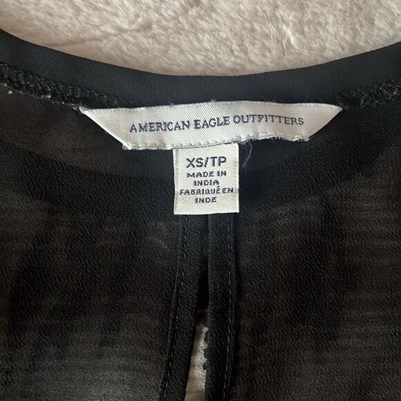 XS54 American eagle outfitters sheer two tone blouse - Picture 6 of 7